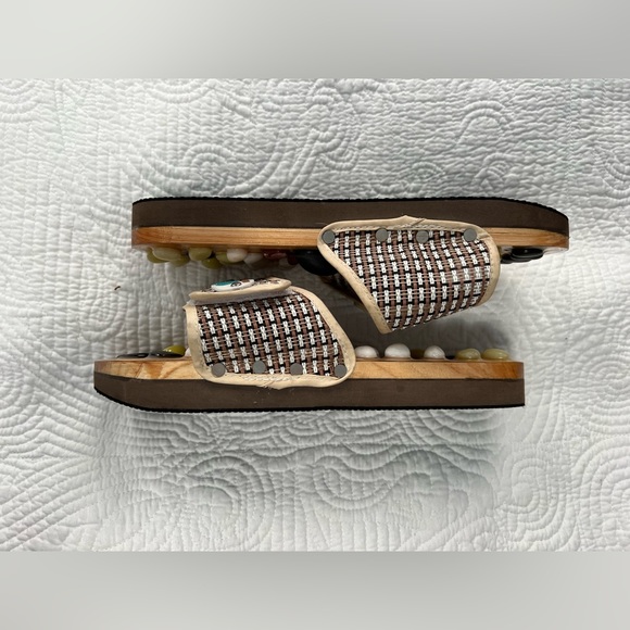 NEO Reflexology Sandals | Size 40 - Picture 3 of 4